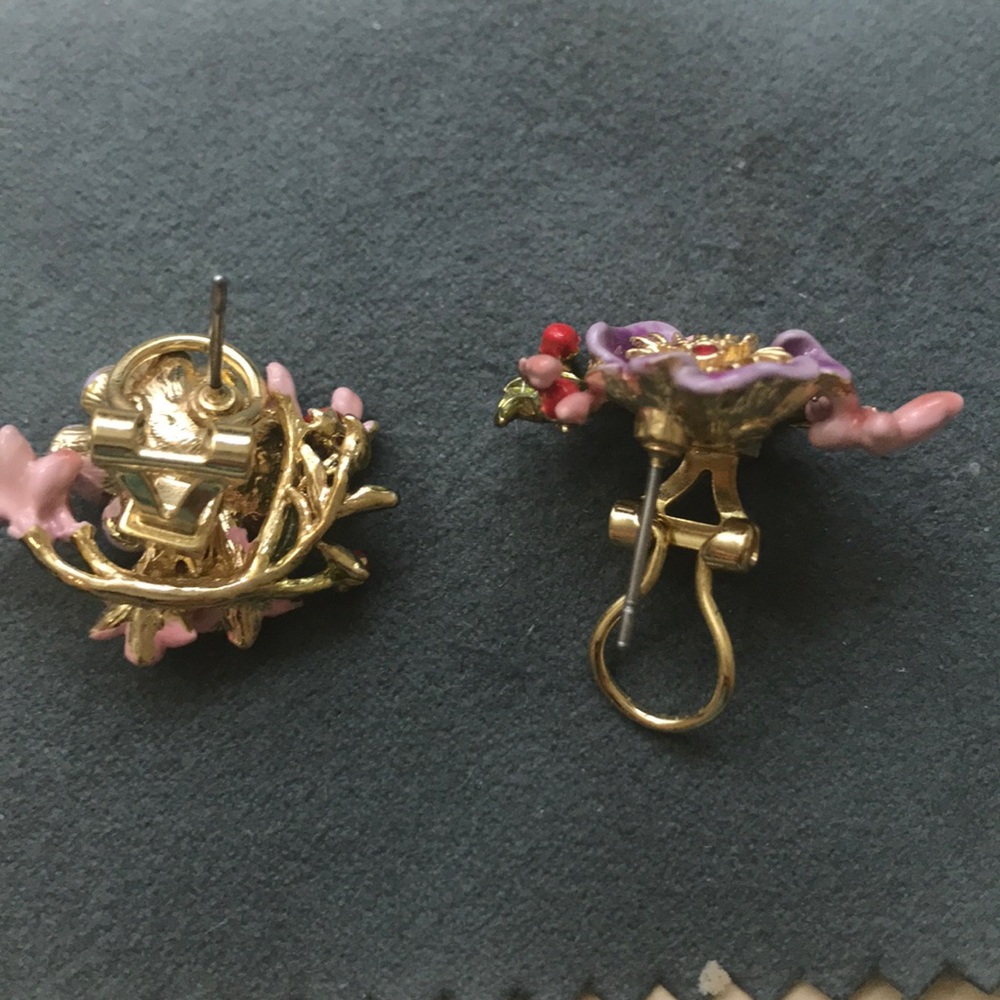 Les Néréides floral earrings - Picture 3 of 4